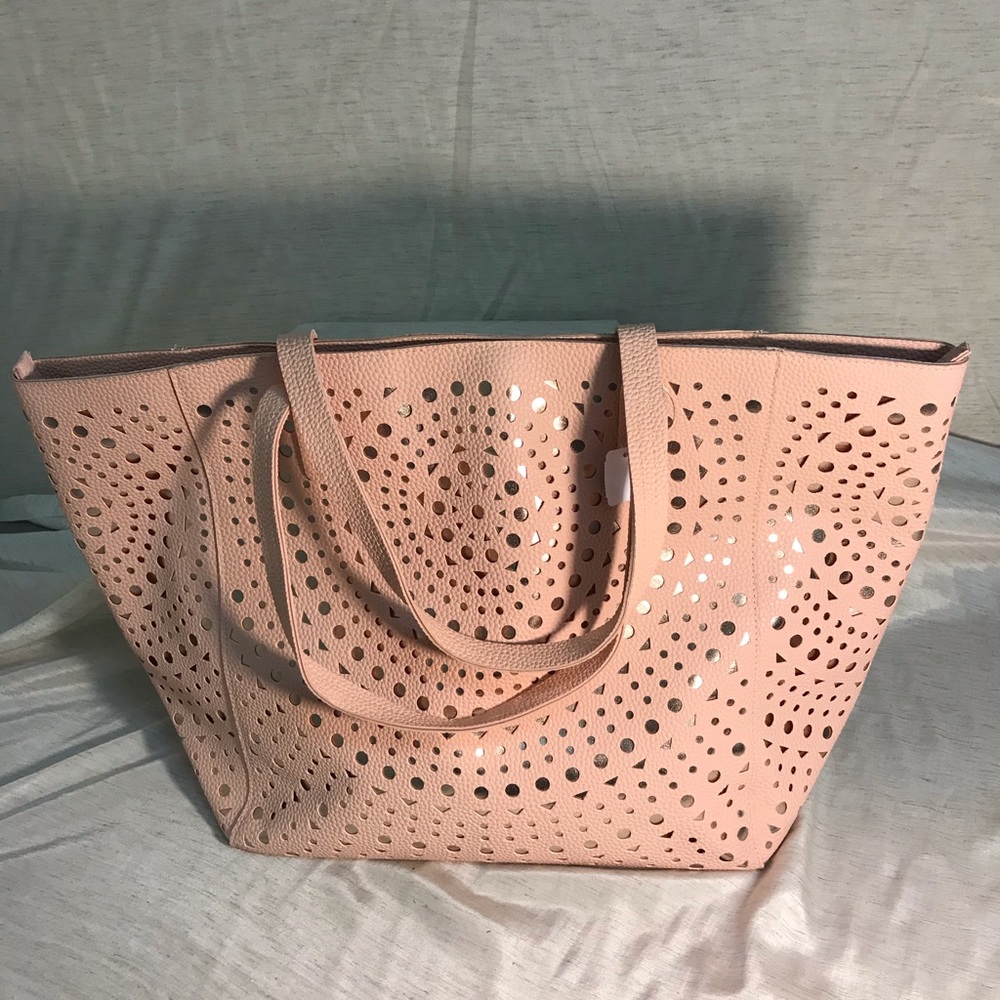 Bath & Body Works large soft pink tote bag.
